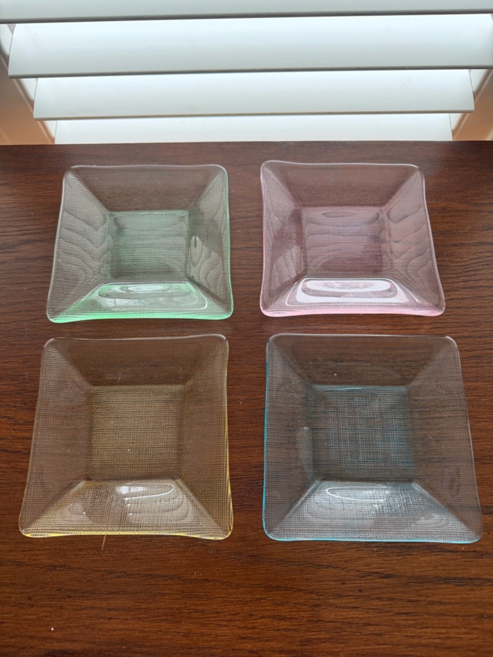 Crate & Barrel Pastel Square Dessert Plates set of 4